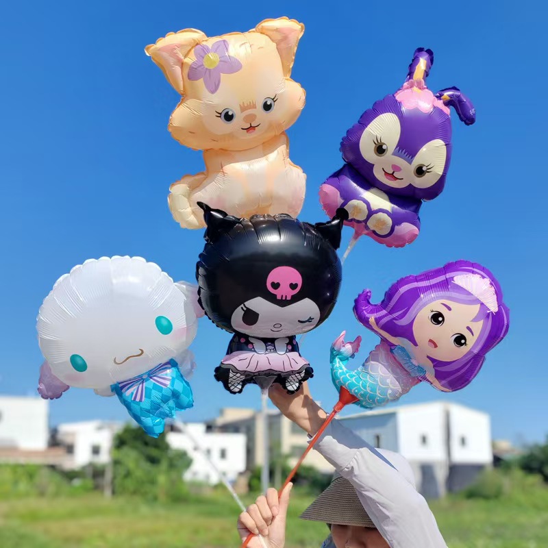 balon foil mini di atas tongkat