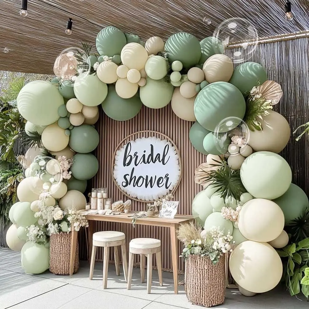 lengkungan balon baby shower hijau sage
